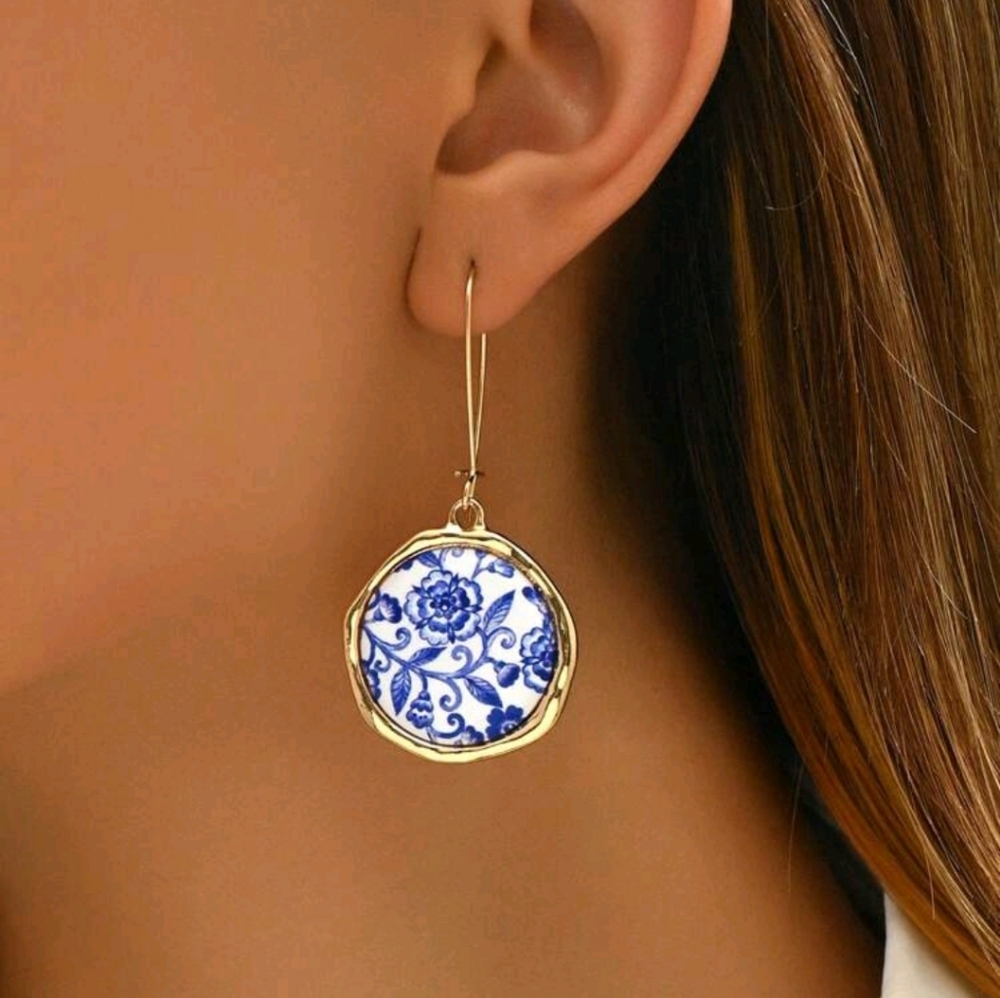 Blue & White Delft Floral Patterned Disc Boho Earrings On Long Gold Wires; NWOT